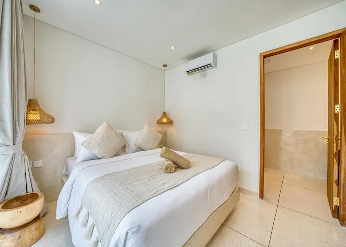 Valli - 3br Pool Villa, Sauna - Bingin Ferienhaus