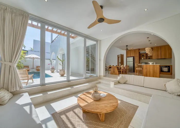 Ferienhaus Valli - 3br Pool Villa, Sauna - Bingin Uluwatu